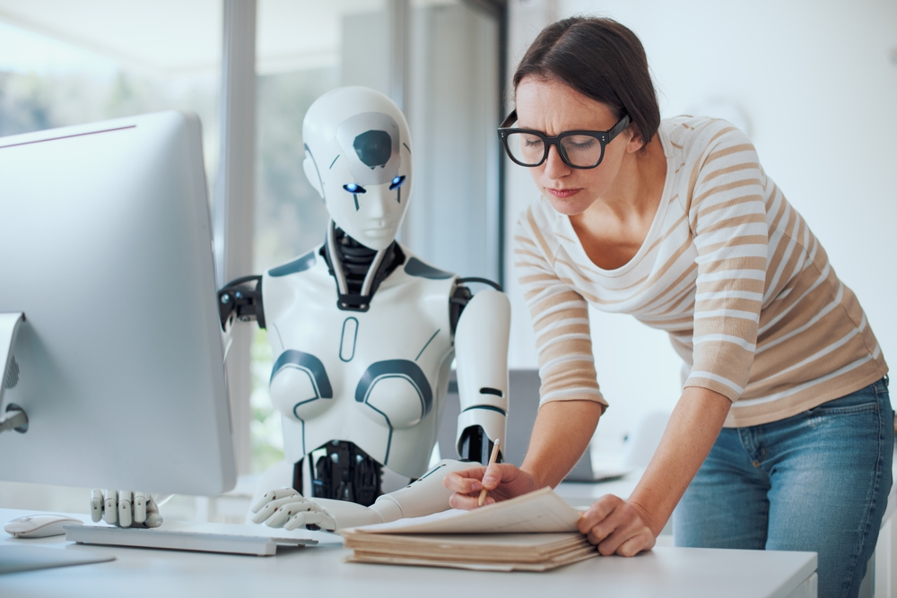 ¿Cómo invertir en Inteligencia Artificial en 2025?